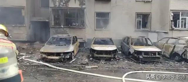 爆炸威力巨大2层楼没了可能原因是什么九游会网址是多少山西太原一小区突发(图2)